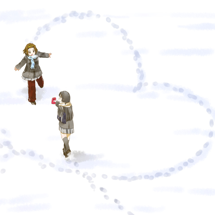 akiyama_mio, black_hair, brown_hair, footprints, heart, k-on!, long_hair, moromoto_meoto, short_hair, snow, tainaka_ritsu, valentine