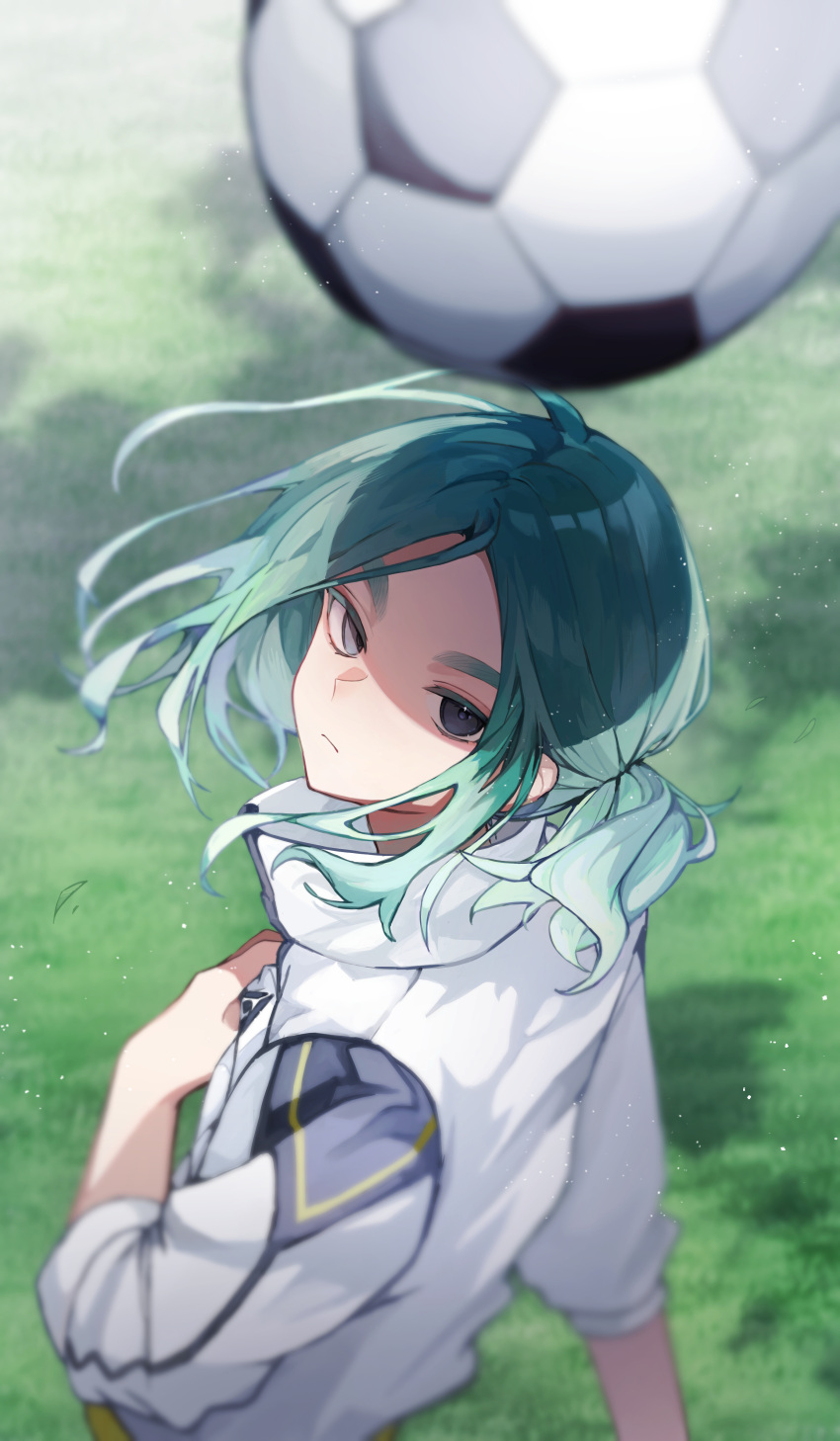 1boy, absurdres, back, ball, cie_x6, collared_jacket, from_above, grass, green_hair, highres, inazuma_eleven_(series), inazuma_eleven_victory_road, jacket, long_hair, looking_up, male_focus, medium_hair, ponytail, sasanami_unmei, soccer_ball, soccer_uniform, solo, sportswear, upper_body, white_jacket