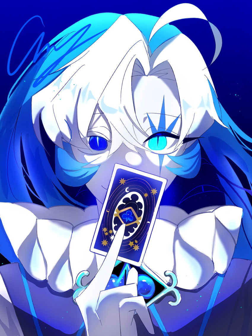 1boy, blue_eyes, blue_hat, blue_skin, brooch, card, colored_skin, cookie_run, cookie_run:_kingdom, hat, highres, holding, humanization, jewelry, long_hair, long_sleeves, looking_at_viewer, male_focus, neck_ruff, ppung331420, puffy_long_sleeves, puffy_sleeves, shadow_milk_cookie, simple_background, smile, solo, very_long_hair, white_hair