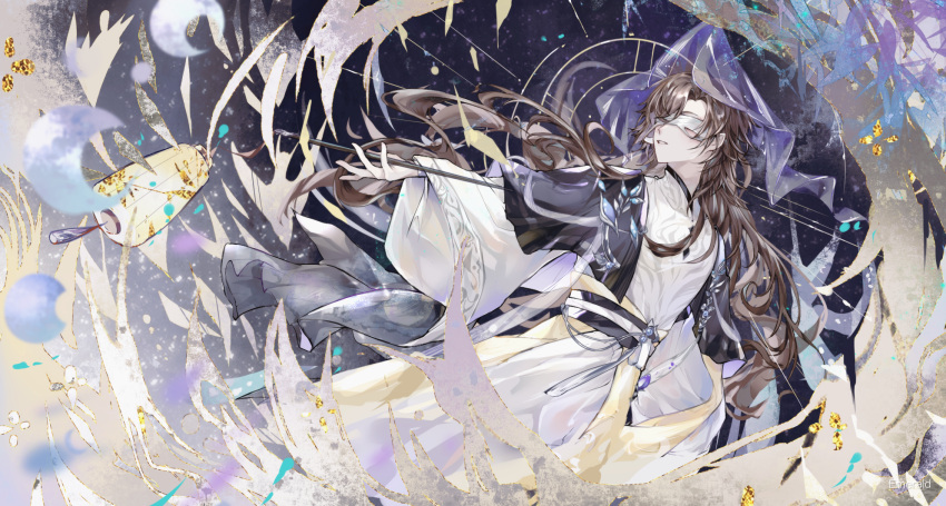 1boy, aura, bandages, bandages_over_eyes, black_capelet, black_sash, blindfold, brown_hair, capelet, chinese_clothes, chinese_commentary, covered_eyes, curtained_hair, hanfu, highres, holding, holding_lantern, holding_wand, hua_yi_shanxin_zhiyue, lantern, long_hair, long_sleeves, looking_to_the_side, luludeer386, male_focus, mandarin_collar, moon_phases, outstretched_arm, paper_lantern, parted_lips, purple_background, purple_veil, robe, sash, solo, sunburst, two-sided_capelet, veil, wand, wen_siyu, white_robe, wide_sleeves, yellow_sash