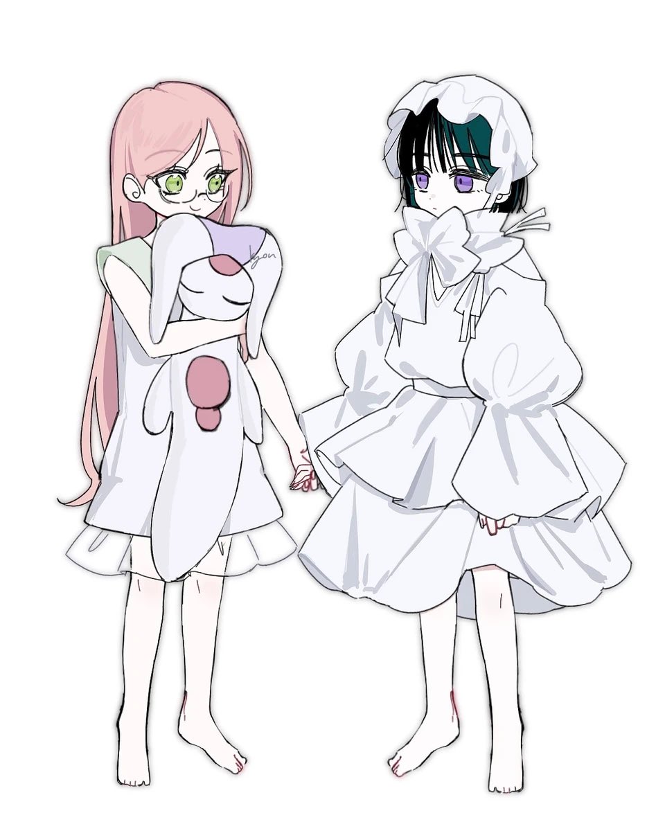 2girls, aged_down, alien_stage, barefoot, black_hair, bonnet, character_doll, child