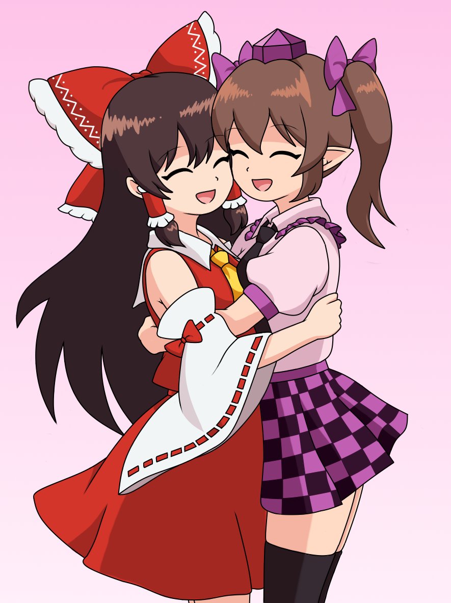 2girls, ascot, black_necktie, black_thighhighs, bow, brown_hair, checkered_clothes, checkered_skirt