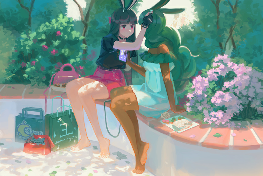 2girls, adapted_costume, animal_ears, araiyme, bag, barefoot, black_gloves, black_hair