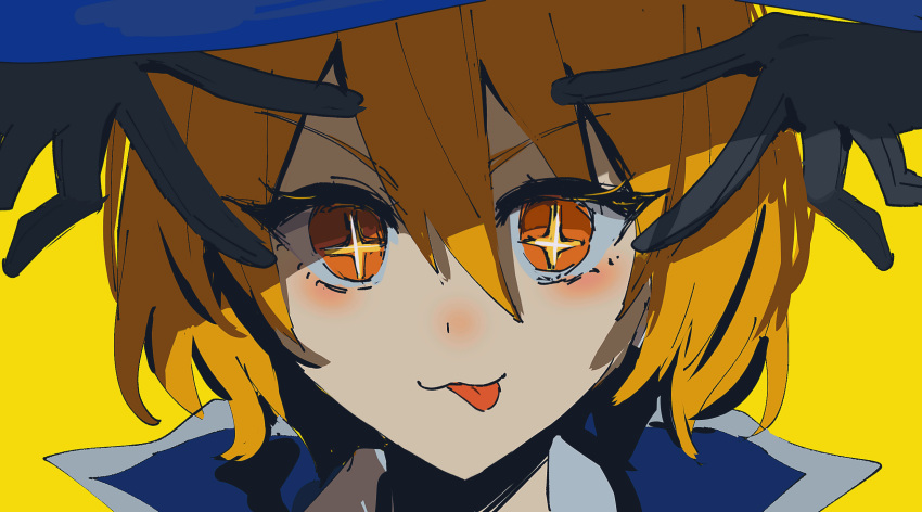 +_+, 1girl, :3, blue_hat, cinq_association_(identity)_(project_moon), close-up, commentary_request, don_quixote_(project_moon)
