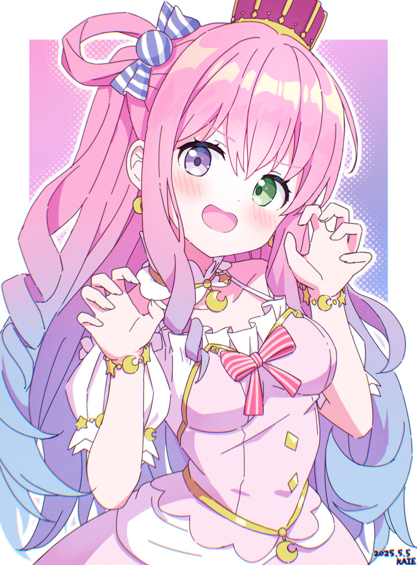 1girl, blue_hair, blush, candy_hair_ornament, claw_pose, crown, dress, food-themed_hair_ornament, gradient_hair, green_eyes, hair_ornament, heterochromia, highres, himemori_luna, himemori_luna_(1st_costume), hololive, kaie, long_hair, looking_at_viewer, multicolored_hair, open_mouth, pink_dress, pink_hair, smile, solo, very_long_hair, violet_eyes, virtual_youtuber
