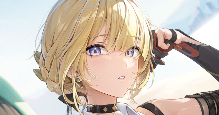 1girl, black_choker, black_gloves, blonde_hair, choker, collared_shirt, commentary_request, cropped