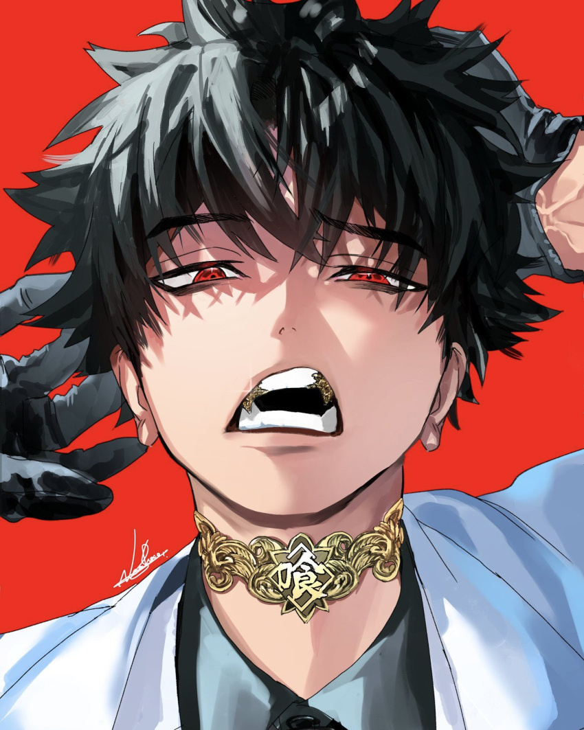 1boy, black_gloves, black_hair, choker, fangs, gloves, gold_choker, highres, jewelry, looking_at_viewer, male_focus, mogari_shishikuno, neoshoco, phantom_busters, red_background, red_eyes, shirt, short_hair, simple_background, solo, spiky_hair, suit, teeth, white_suit