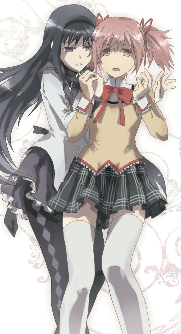 akemi_homura, black_eyes, black_hair, hairband, hug, hug_from_behind, kaname_madoka, kome_kako