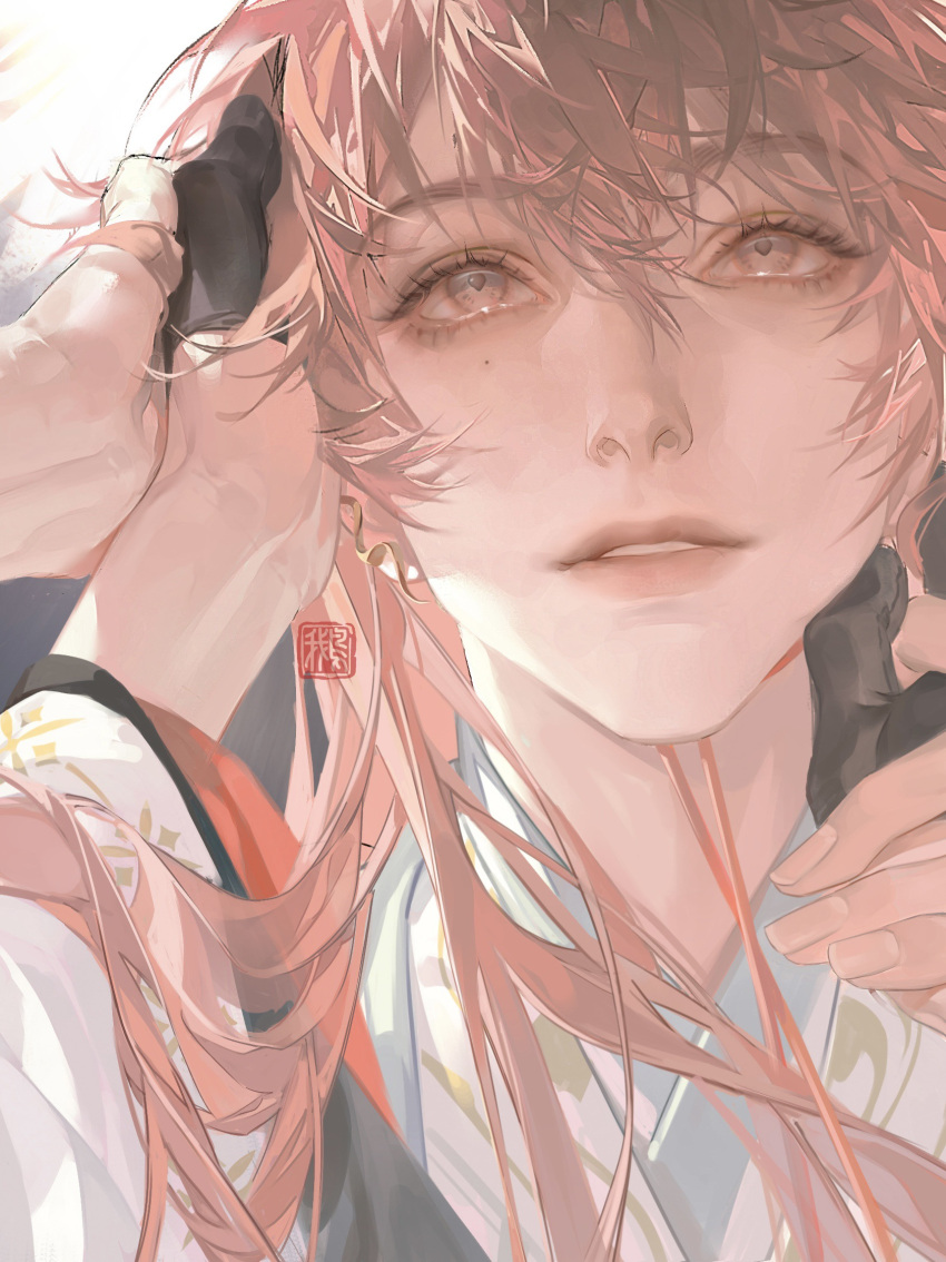 1boy, 1other, androgynous, black_gloves, chinese_commentary, code:_kite, commentary_request, eyelashes