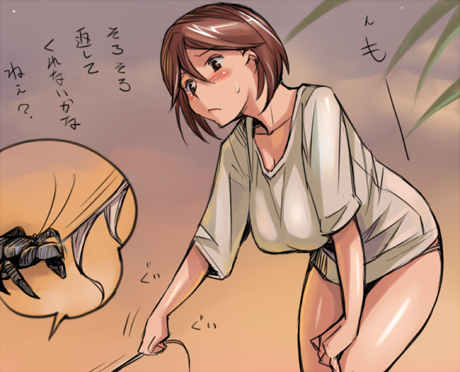 bikini_top, blush, brown_eyes, brown_hair, coconut_crab, crab, no_pants, rozen_maiden, rozenweapon, short_hair, souseiseki, sweatdrop, t-shirt, translated, tug_of_war