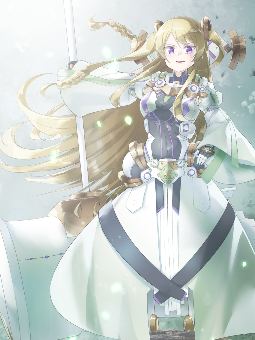 1girl, blonde_hair, confident, hammer, hand_on_own_hip, highres, kusunoki_mebuki_wa_yuusha_de_aru, long_hair