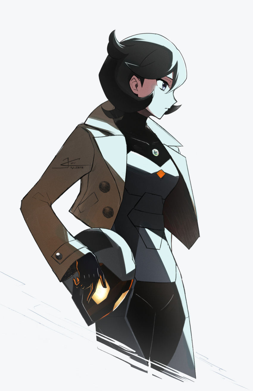 1girl, black_eyes, black_hair, brown_jacket, closed_mouth, commentary_request, cropped_jacket, dark-skinned_female