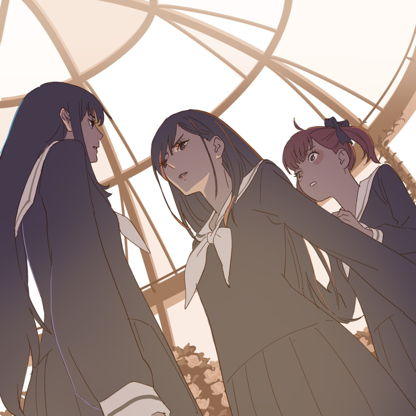 3girls, 55bata6rou, behind_another, black_hair, black_serafuku, black_shirt, black_skirt, brown_hair