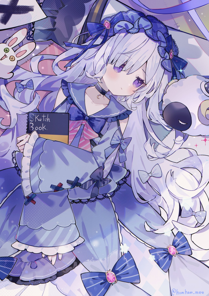 1girl, black_choker, blue_bow, blue_dress, blue_hairband, bow, choker, closed_mouth