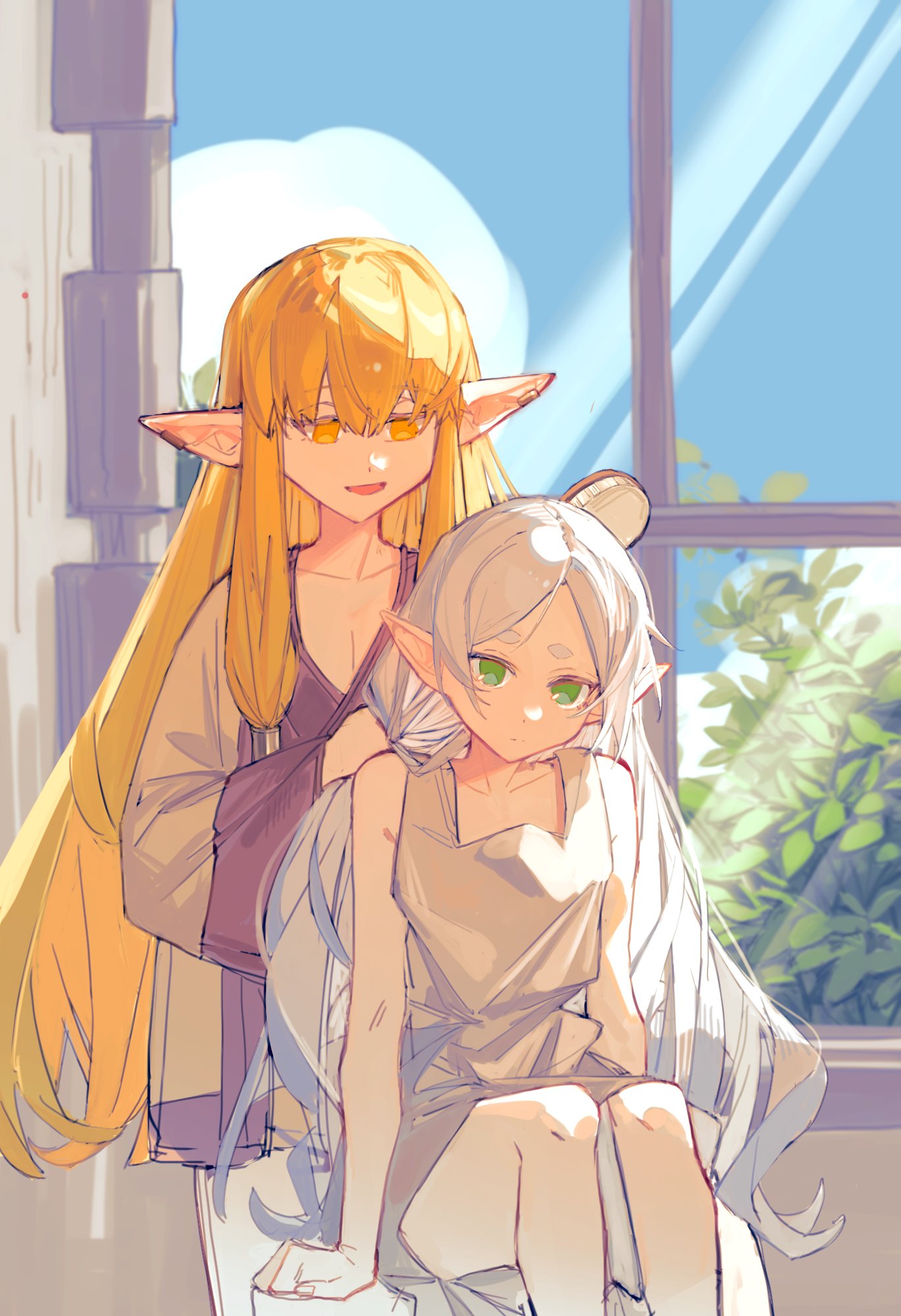 2girls, behind_another, blonde_hair, brushing_another's_hair, brushing_hair, clenched_hand, closed_mouth, collarbone