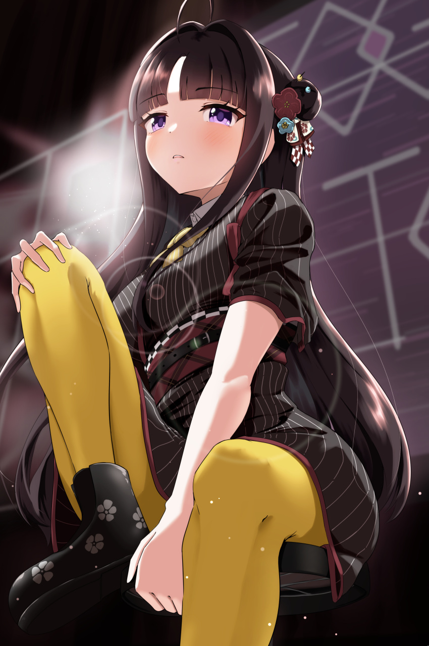 1girl, absurdres, ahoge, awa_subaru, black_hair, black_kimono, black_shoes, blush, commentary_request, girls_band_cry, hair_bun, hair_intakes, highres, japanese_clothes, kimono, kuuhaku_to_catharsis, long_hair, nanafuku, obi, open_mouth, pantyhose, parted_bangs, red_sash, sash, shoes, short_hair, single_side_bun, solo, striped_clothes, striped_kimono, violet_eyes, yellow_pantyhose