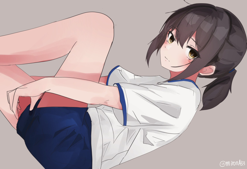 1girl, adjusting_clothes, alternate_costume, blue_shorts, blush, brown_eyes, brown_hair, commentary_request, feet_out_of_frame, from_side, fubuki_(kancolle), fubuki_(round_one)_(kancolle), gym_shirt, gym_shorts, gym_uniform, hair_between_eyes, hair_tie, highres, kantai_collection, looking_at_viewer, medium_hair, miron_(mirona33), ponytail, shirt, short_shorts, shorts, sidelocks, sitting, solo, twitter_username, white_shirt