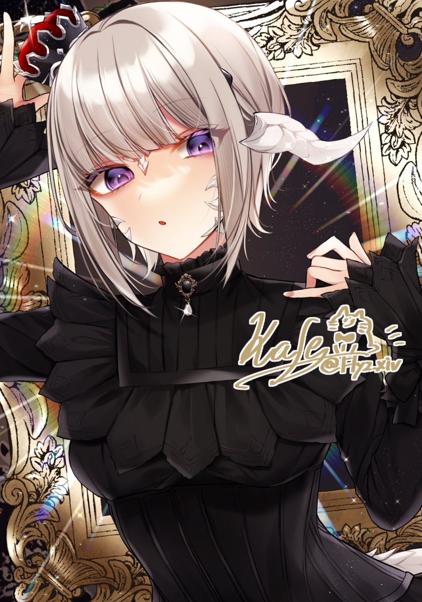 1girl, :o, au_ra, black_choker, black_shirt, choker, crown, dragon_girl