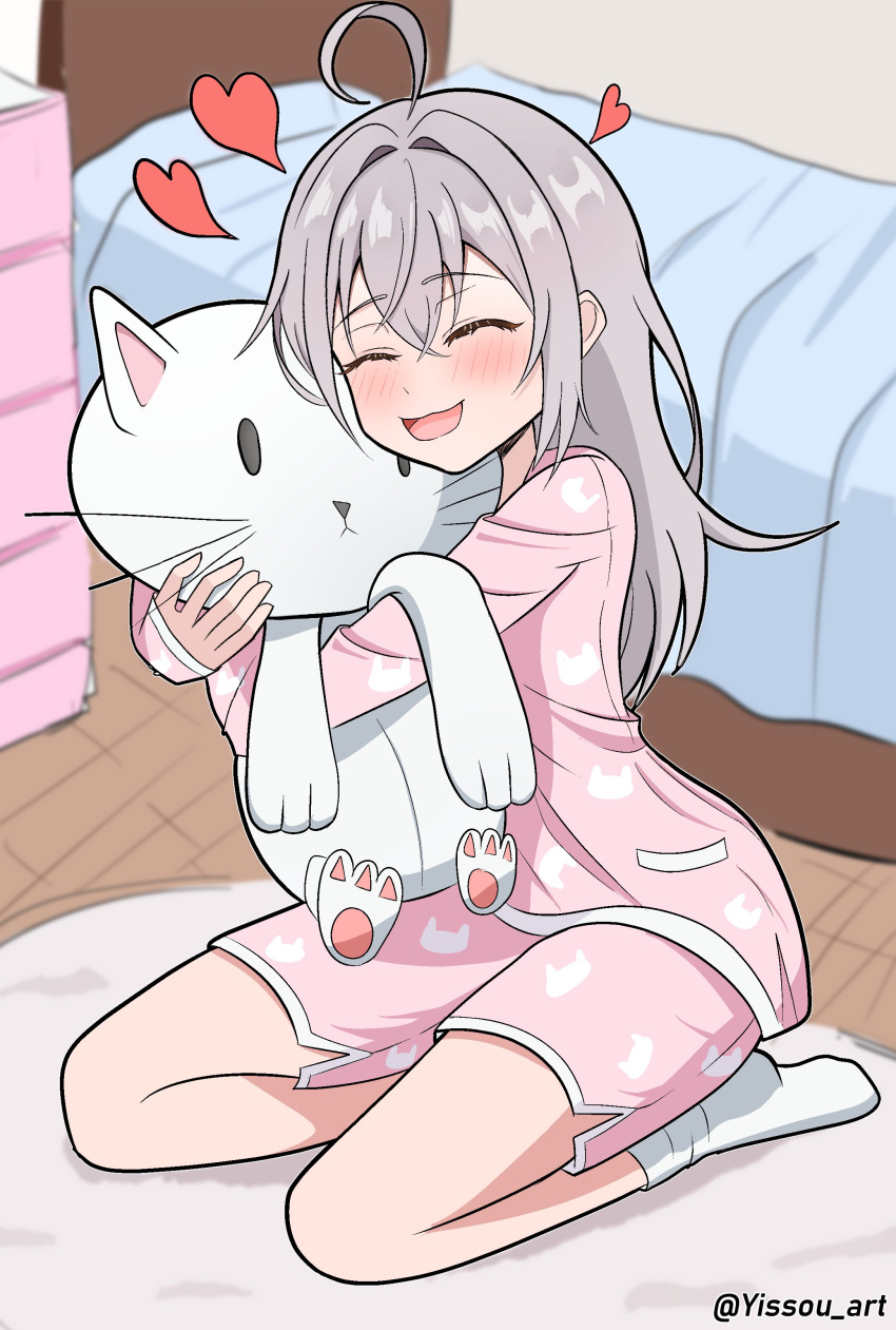 1girl, absurdres, alisa_mikhailovna_kujou, animal_ears, blue_eyes, blush, happy, highres