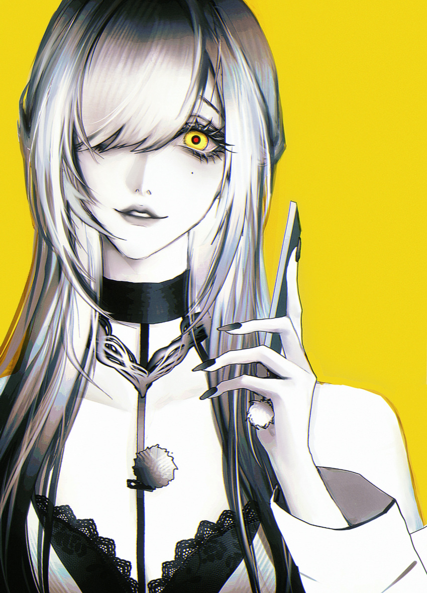1girl, absurdres, asymmetrical_bangs, bags_under_eyes, bare_shoulders, cellphone, chinese_commentary, collarbone