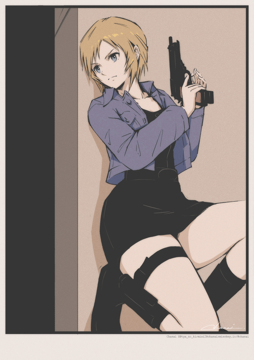 1girl, absurdres, aya_brea, black_boots, black_shirt, black_skirt, blonde_hair, blue_jacket, boots, closed_mouth, collarbone, frown, green_eyes, gun, handgun, head_tilt, highres, holding, holding_gun, holding_weapon, holster, jacket, knee_boots, miniskirt, on_one_knee, open_clothes, open_jacket, parasite_eve_(series), pencil_skirt, shirt, short_hair, skirt, solo, thigh_holster, tyanoki, weapon, wing_collar