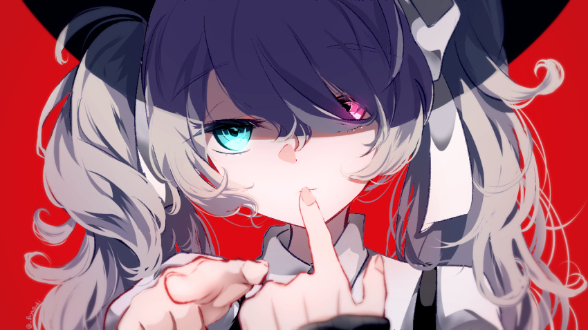 25-ji_miku, 25-ji_nightcord_de._(project_sekai), blue_eyes, fuyuzuki_gato, hatsune_miku, identity_(vocaloid), pink_eyes, project_sekai, red_background, twintails, vocaloid, white_hair