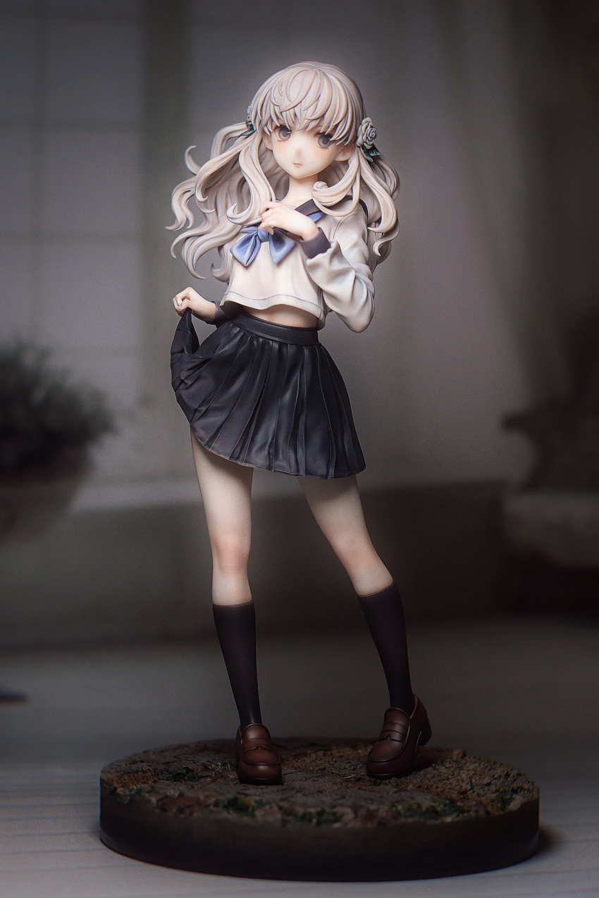 1girl, black_skirt, black_socks, blue_bow, blue_bowtie, blue_sailor_collar, blurry, blurry_background