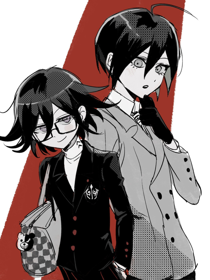 2boys, ahoge, akechi_gorou, akechi_gorou_(cosplay), amamiya_ren, amamiya_ren_(cosplay), bag, black-framed_eyewear