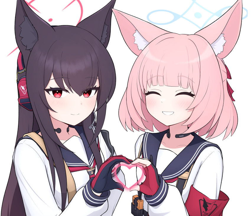 2girls, ^_^, absurdres, animal_ear_fluff, animal_ears, armband, asuparuch, black_gloves