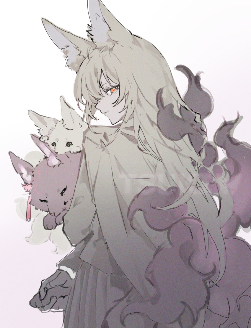 1girl, animal_ears, animalization, arknights, blonde_hair, chinese_commentary, closed_mouth, commentary_request