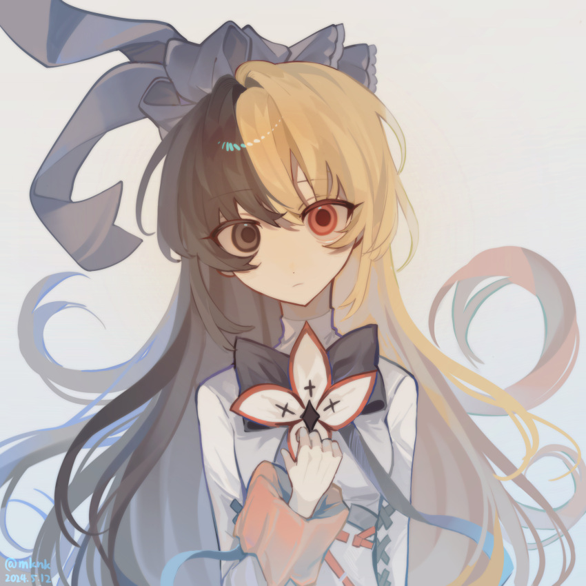 1girl, arcaea, black_bow, black_bowtie, black_eyes, black_hair, blonde_hair, bow
