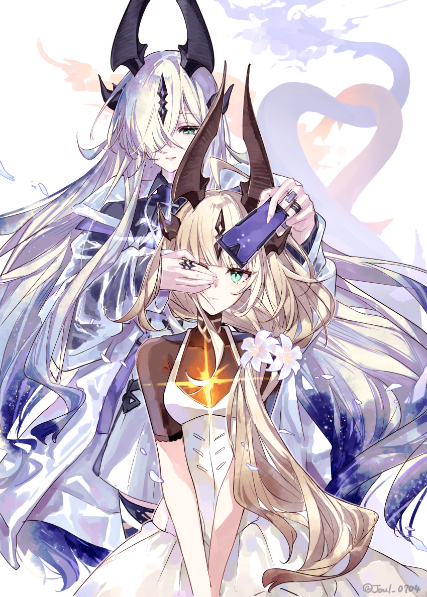 2girls, absurdres, arknights, artist_name, black_horns, black_shirt, blonde_hair, commentary_request