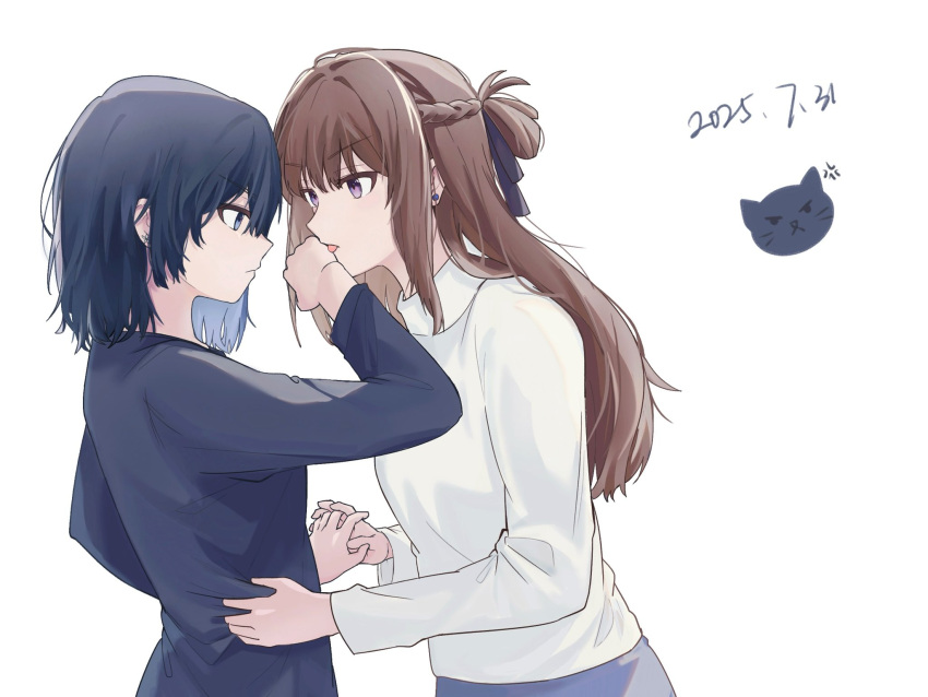 2girls, anger_vein, black_shirt, blue_eyes, blue_hair, braid, brown_hair, cat