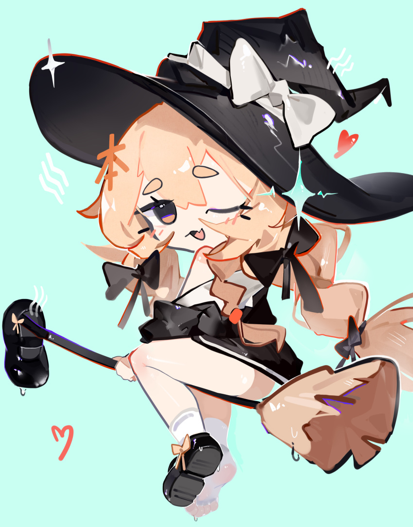 absurdres, benzi_mofashi, blonde_hair, feet, hat, highres, legs, meiwei_de_jianbing