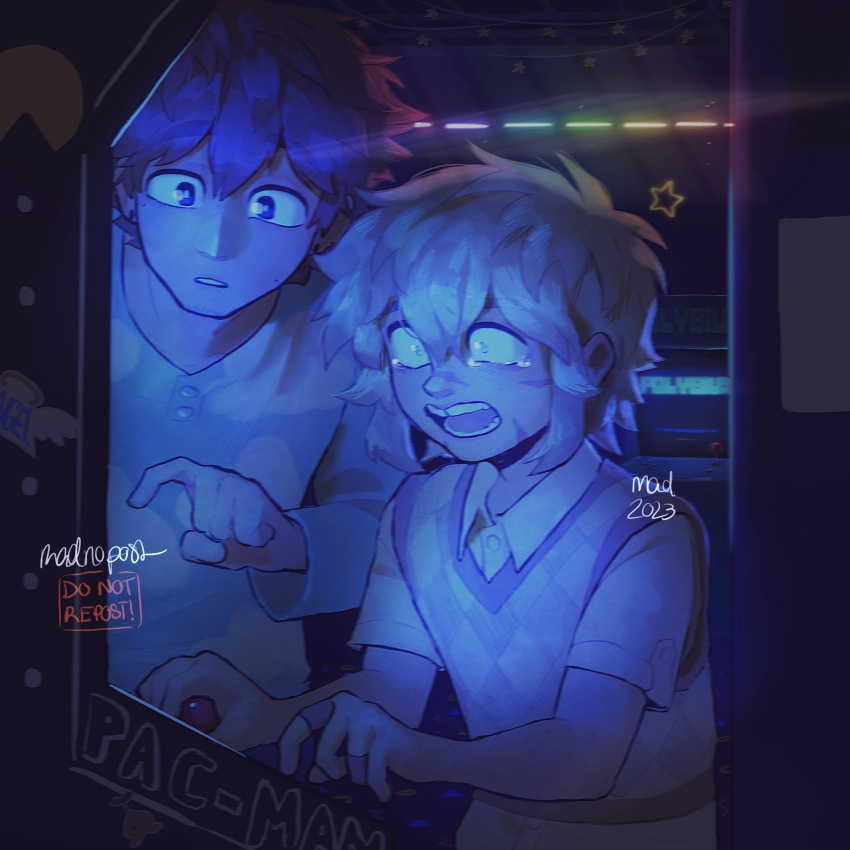 2boys, alternate_costume, antenna_hair, arcade_cabinet, arcade_stick, argyle_clothes, argyle_sweater_vest, artist_name