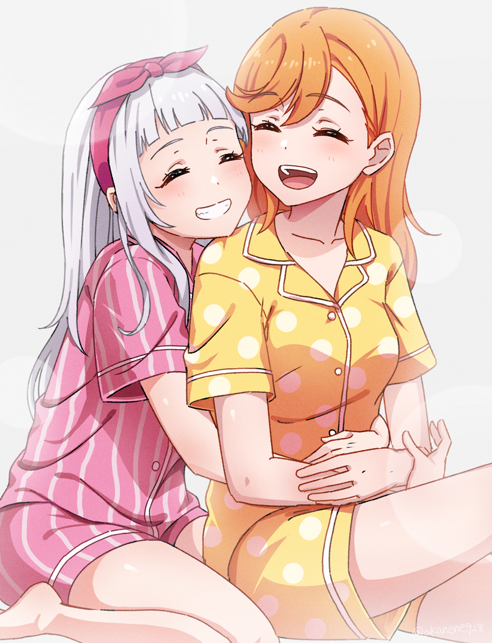 2girls, ^_^, akane_(akaneoekaki0928), arashi_chisato, blunt_bangs, closed_eyes, commentary_request, grey_hair