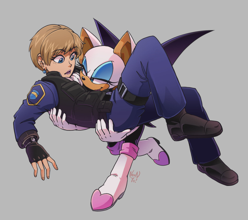 2girls, carrying, carrying_person, gray_background, lesbian, overlordneon, rouge_the_bat, roupaz