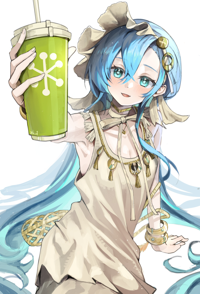 1girl, 37_(naisnow)_(reverse:1999), 37_(reverse:1999), :d, absurdres, arm_support, bare_arms, bare_shoulders, blue_eyes, blue_hair, bracelet, cup, disposable_cup, drinking_straw, grey_shirt, hair_between_eyes, hair_ornament, highres, holding, holding_cup, jewelry, long_hair, looking_at_viewer, neck_ribbon, official_alternate_costume, open_mouth, outstretched_arm, reverse:1999, ribbon, shirt, sleeveless, sleeveless_shirt, smile, solo, upper_body, very_long_hair, white_background, zuuichi