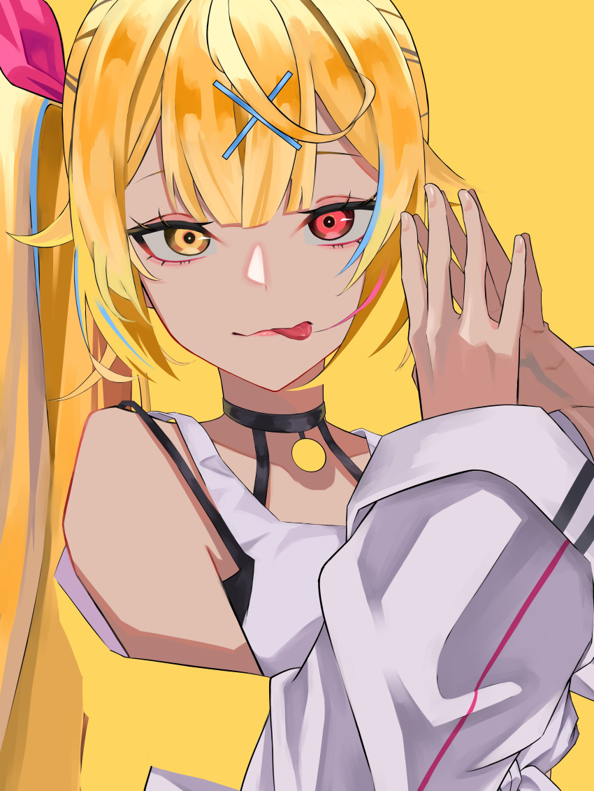 1girl, absurdres, arms_up, bare_shoulders, black_choker, blonde_hair, blue_hair, choker