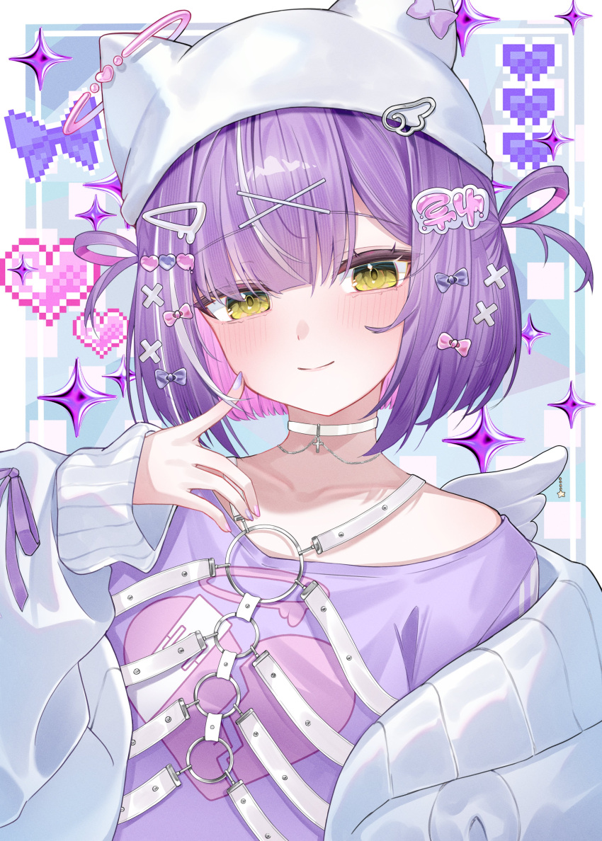 1girl, 5uma1, absurdres, blush, bow, choker, closed_mouth, colored_inner_hair, green_eyes, hair_ornament, hairclip, halo, hat, heart, highres, jacket, long_sleeves, looking_at_viewer, multicolored_hair, o-ring, off_shoulder, open_clothes, pink_hair, purple_bow, purple_hair, purple_shirt, shinomiya_runa, shirt, short_hair, smile, solo, upper_body, virtual_youtuber, vspo!, white_choker, x_hair_ornament, yellow_eyes