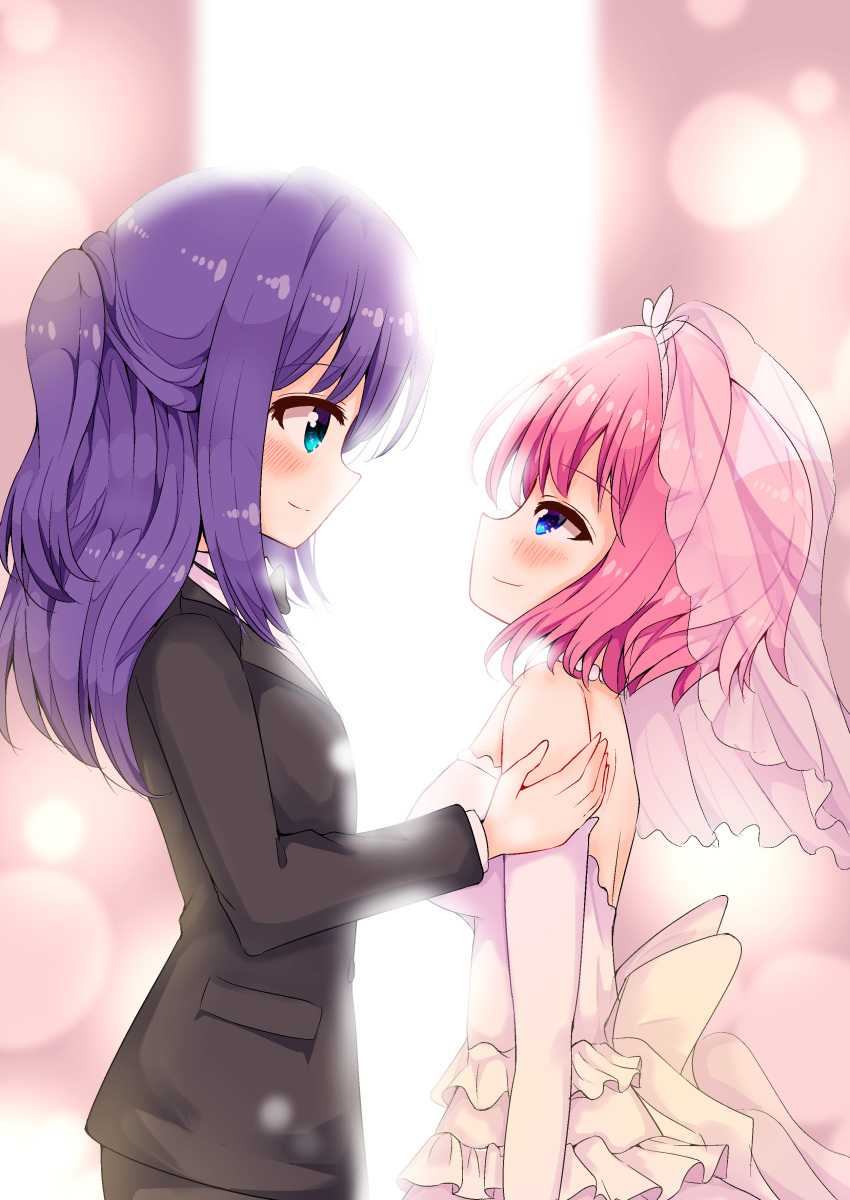 2girls, absurdres, aqua_eyes, back_bow, benamonti, bishie_sparkle, black_bow, black_bowtie