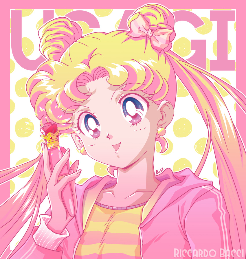 absurdres, bishoujo_senshi_sailor_moon, bishoujo_senshi_sailor_moon_crystal, blue_eyes, bow, collarbone, disguise_pen_(sailor_moon), earrings, hair_bow, highres, hood, hood_down, jacket, jewelry, parted_bangs, pink_jacket, pink_shirt, riccardo_bacci, sailor_moon, sailor_senshi_uniform, shirt, smile, yellow_shirt