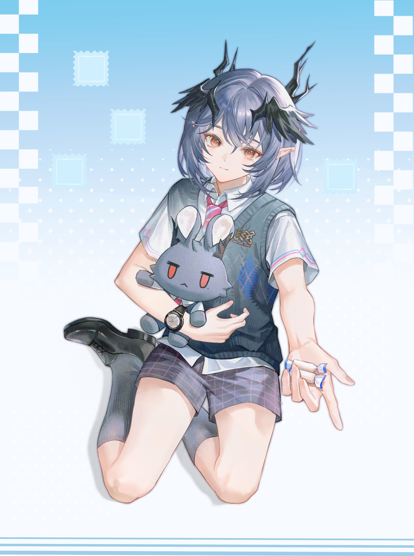 1boy, absurdres, aged_down, aikou_echo, alternate_costume, arknights, bare_arms, black_shoes, black_wings, blue_background, candy, character_doll, checkered_background, chinese_commentary, collared_shirt, commentary, diagonal-striped_clothes, diagonal-striped_necktie, doll, dress_shirt, food, full_body, gradient_background, grey_hair, grey_socks, grey_sweater_vest, hair_between_eyes, head_wings, highres, holding, holding_candy, holding_doll, holding_food, horns, kneehighs, loafers, logos_(arknights), logos_(young)_(arknights), looking_at_viewer, male_focus, mole, mole_under_eye, necktie, pointy_ears, red_eyes, red_necktie, shirt, shoes, short_hair, short_sleeves, sitting, socks, solo, striped_clothes, stuffed_animal, stuffed_rabbit, stuffed_toy, sweater_vest, untucked_shirt, watch, watch, white_rabbit_candy, white_shirt, wings, yokozuwari