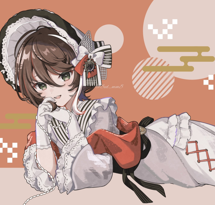 asu_(sinsekai), bonnet, bow, brown_hair, edano_(8ed_mm8), egasumi, gloves, green_eyes