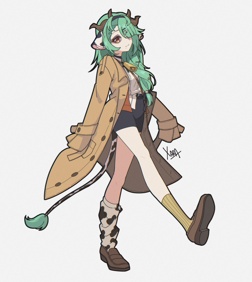 1girl, absurdres, animal_ears, bell, black_hairband, black_skirt, brown_coat, brown_shoes, closed_mouth, coat, commentary, cow_ears, cow_girl, cow_horns, cow_tail, cowbell, crelly_parfait, english_commentary, eyelashes, fang, full_body, green_hair, hair_ornament, hair_over_one_eye, hair_over_shoulder, hairband, hairclip, highres, horns, indie_virtual_youtuber, long_hair, long_sleeves, mismatched_socks, mole, mole_under_mouth, neck_bell, open_clothes, open_coat, shirt, shoes, signature, simple_background, skin_fang, skirt, sleeves_past_fingers, sleeves_past_wrists, smile, solo, tail, virtual_youtuber, white_background, white_shirt, xarakura_xara