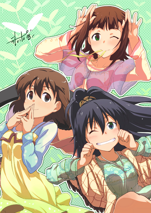 amami_haruka, brown_hair, bunching_hair, cheek_pinching, cheek_tug, ganaha_hibiki, grin, hagiwara_yukiho