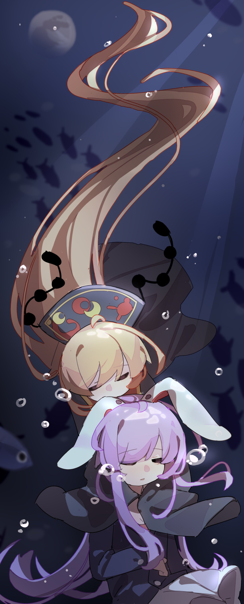 absurdres, animal_ears, blonde_hair, bubble, closed_eyes, dark_background, deep_sea, fish, floating, gumingdi_ban, highres, hug, junko_(touhou), long_hair, moonlight, purple_hair, rabbit_ears, reisen_udongein_inaba, touhou, two_girls, underwater