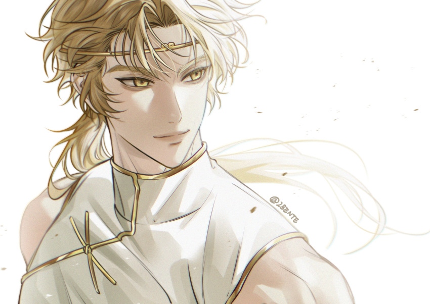 1boy, 28ente, aegyo_sal, blonde_hair, curtained_hair, gold_trim, hair_flowing_over, headband, highres, light_particles, low_ponytail, male_focus, muscular, muscular_male, omniscient_reader's_viewpoint, ponytail, serious, sidelighting, solo, sun_wukong_(omniscient_reader's_viewpoint), tunic, upper_body, white_tunic, yellow_eyes