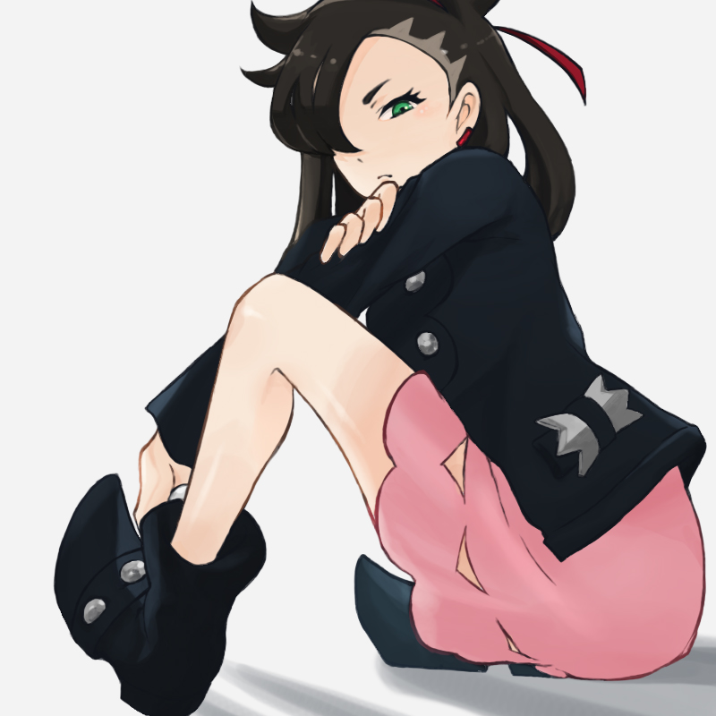 1girl, asymmetrical_bangs, black_boots, black_hair, black_jacket, boots, closed_mouth, dress