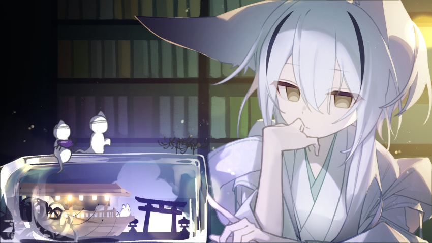 1girl, animal_ear_fluff, animal_ears, brown_eyes, fox_ears, fox_girl, hair_between_eyes, hand_on_own_face